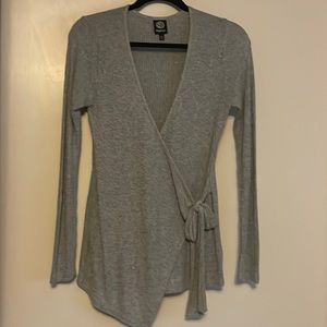 Lightweight sweater